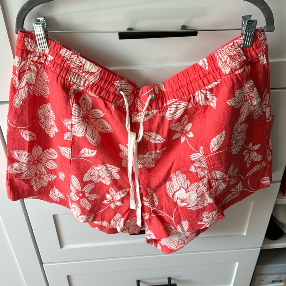 Fun summer print shorts